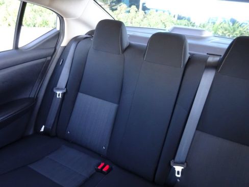 Used 2025 Nissan Sentra SV FWD image 14