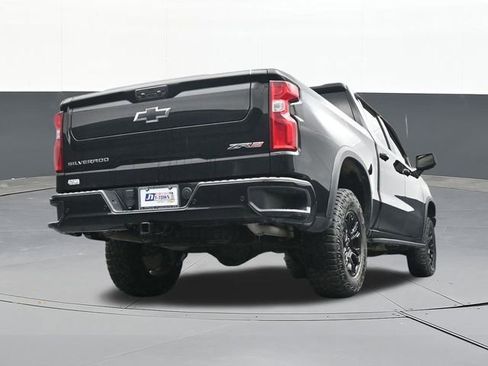 Used 2024 Chevrolet Silverado 1500 ZR2 image 46