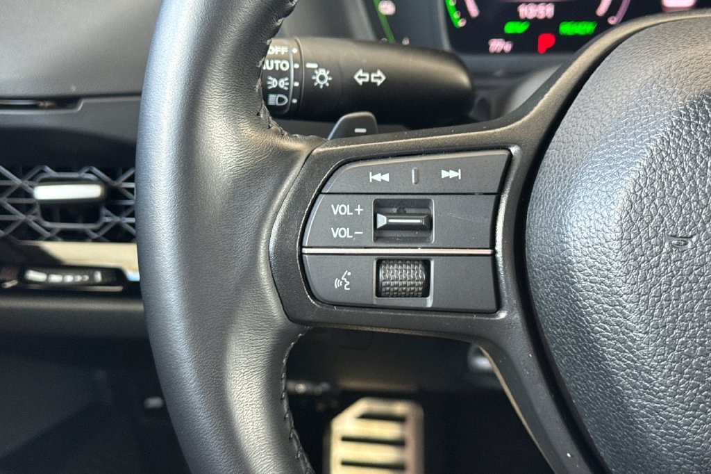 Certified 2024 Honda Accord Sport image 26