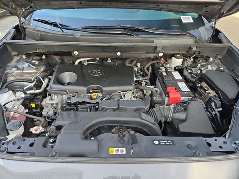 Used 2019 Toyota RAV4 LE w/ All Weather Liner Package image 29