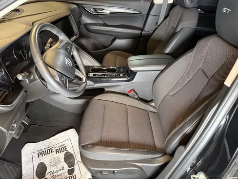 Used 2023 Buick Envision Preferred w/ Sport Touring Package AWD/4WD image 21