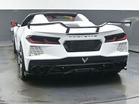Used 2023 Chevrolet Corvette Stingray Convertible w/ Chrome Exterior Badge Package RWD image 34