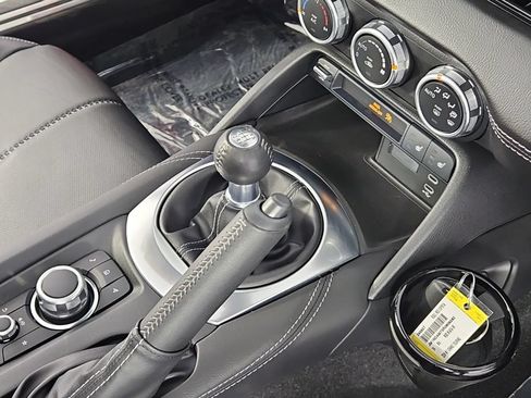 Used 2024 MAZDA MX-5 Miata RF Grand Touring w/ Weather Package RWD image 19