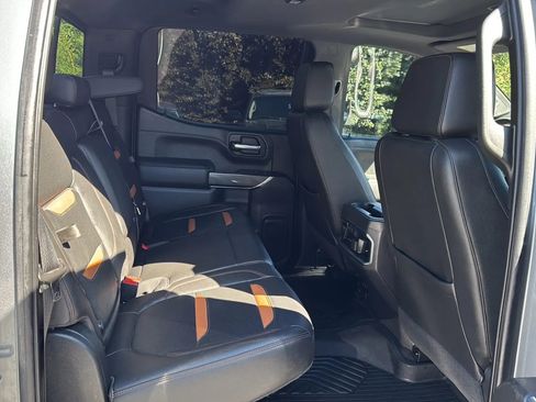 Used 2020 GMC Sierra 1500 AT4 w/ AT4 Premium Package image 13