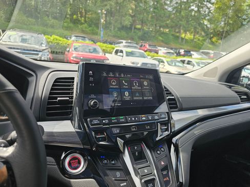 Used 2023 Honda Odyssey Elite image 29