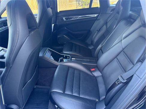 Used 2018 Porsche Panamera 4 AWD/4WD image 34