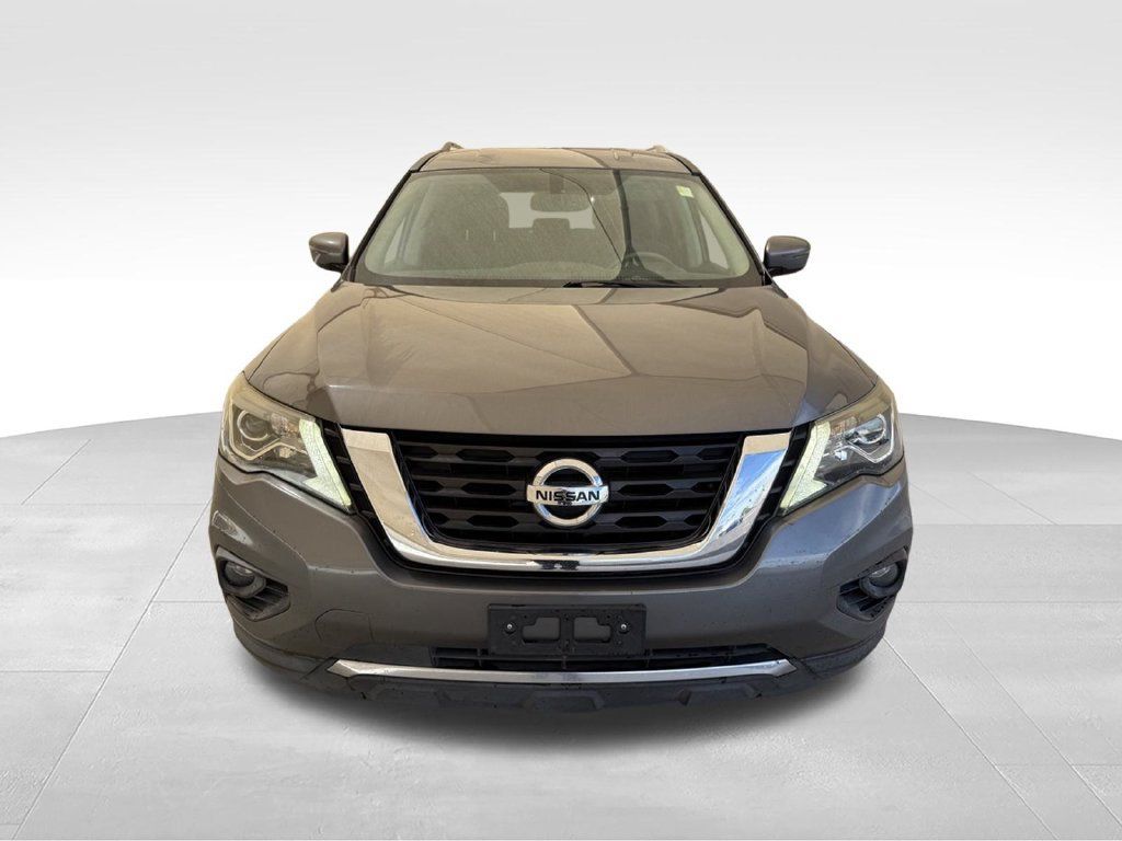Used 2018 Nissan Pathfinder SV FWD image 4