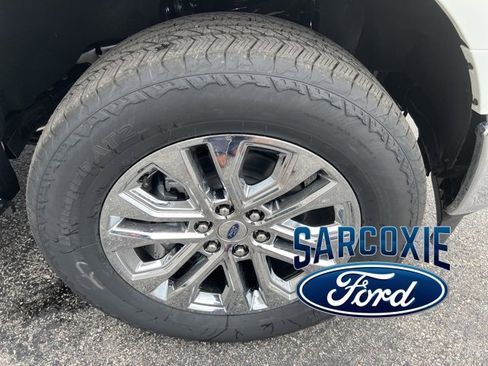 New 2025 Ford F150 Lariat w/ Equipment Group 501A Mid image 24