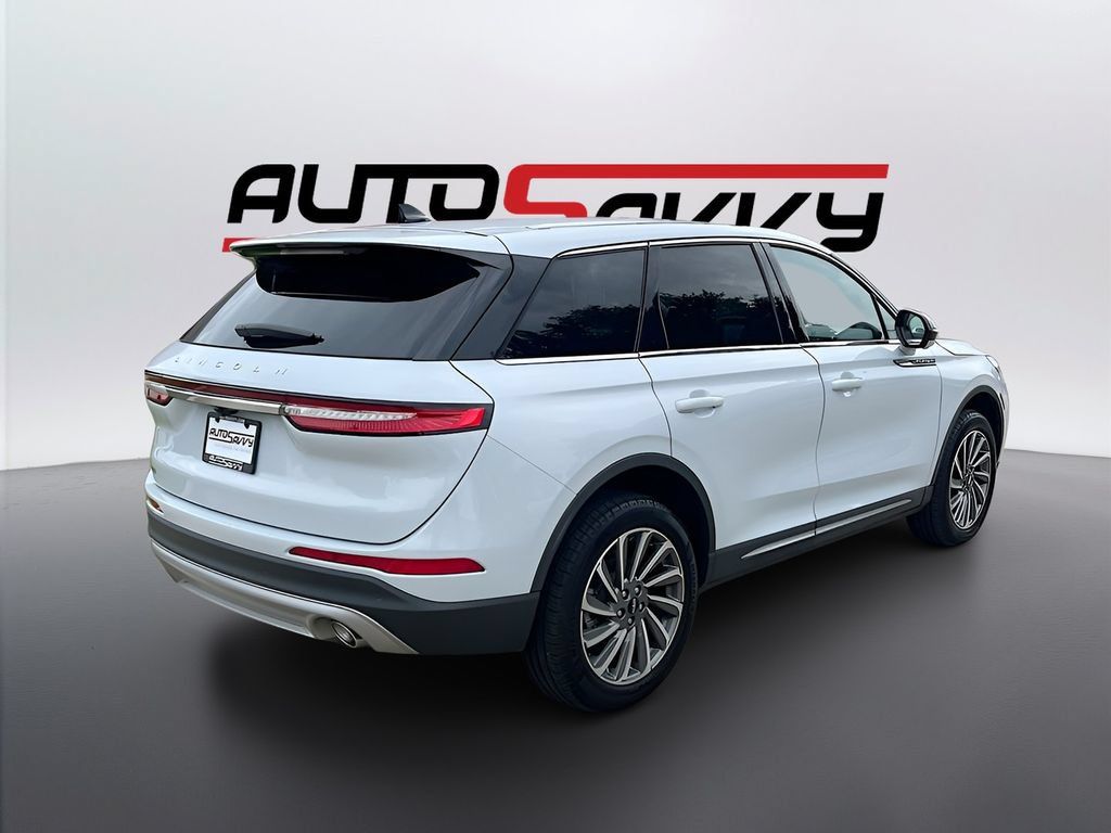 Used 2025 Lincoln Corsair Reserve FWD image 7