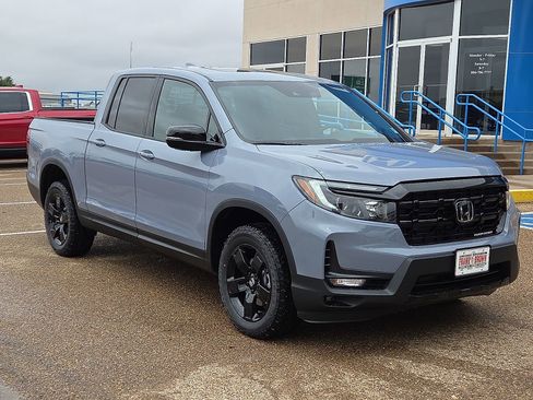 New 2026 Honda Ridgeline Black Edition image 5