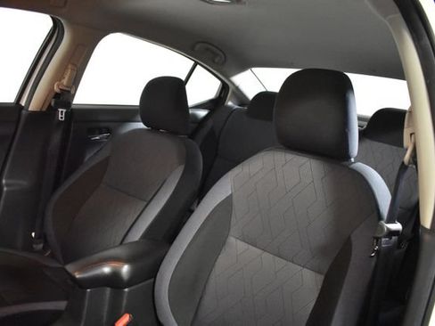 Used 2025 Nissan Versa SV w/ Trunk Package FWD image 10