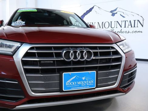 Used 2018 Audi Q5 2.0T Premium Plus w/ Premium Plus Package image 9