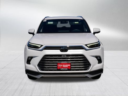 Used 2024 Toyota Grand Highlander AWD Hybrid image 2