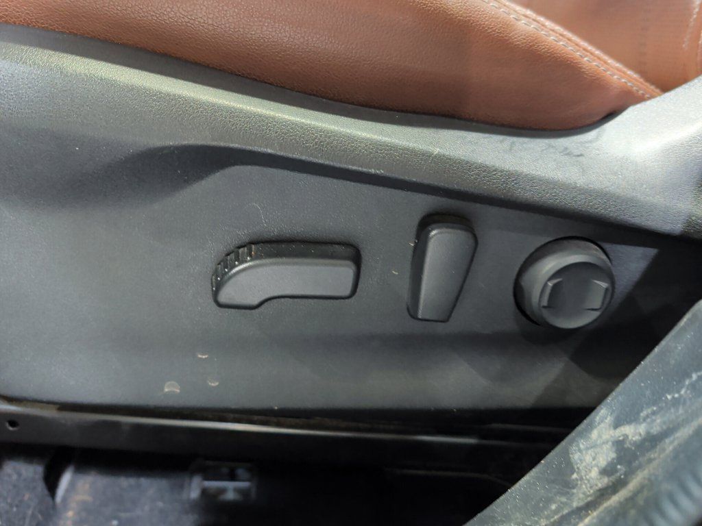 Used 2021 Subaru Forester Touring AWD/4WD image 16