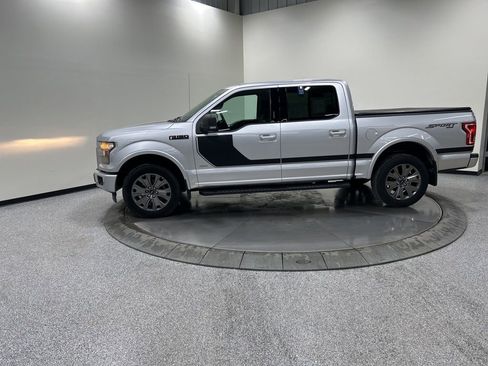 Used 2017 Ford F150 XLT w/ Equipment Group 302A Luxury image 9