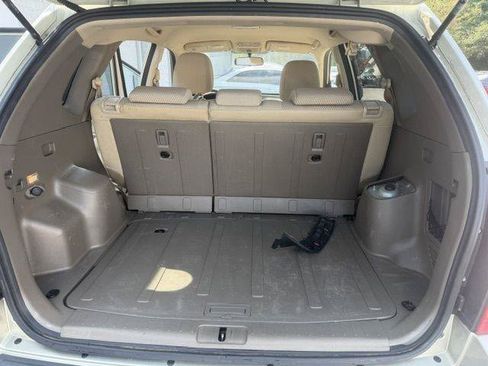 Used 2009 Hyundai Tucson GLS FWD image 12