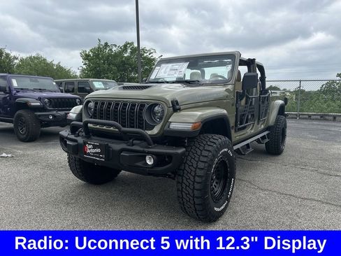 New 2026 Jeep Gladiator Willys AWD/4WD image 4