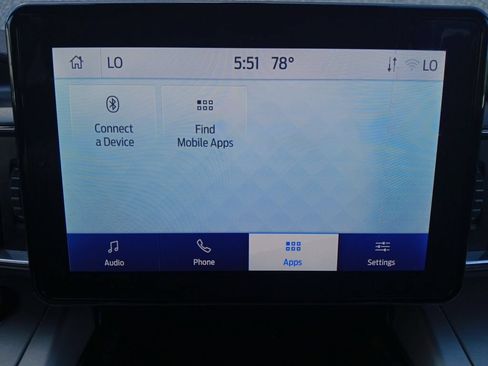 Used 2024 Ford Explorer XLT w/ Equipment Group 202A AWD/4WD image 8