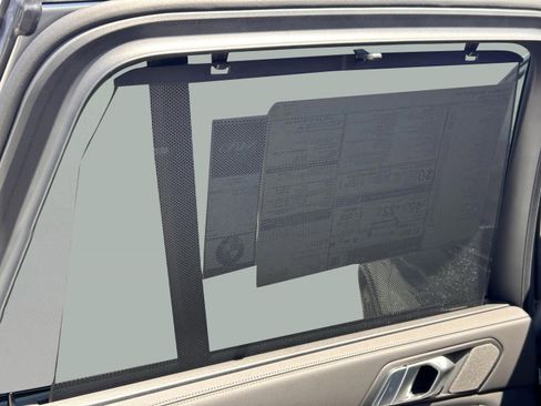 Used 2026 BMW X5 xDrive50e w/ M Sport Package image 30