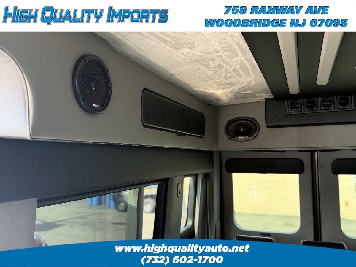 Used 2021 RAM ProMaster 2500 w/ Premium Appearance Group FWD image 32