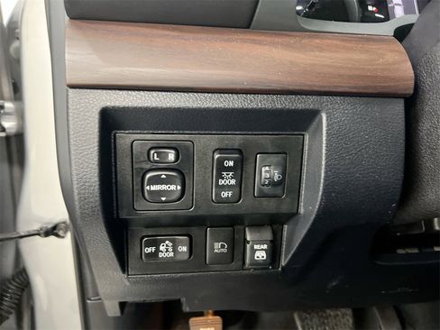 Used 2020 Toyota Tundra Limited image 19