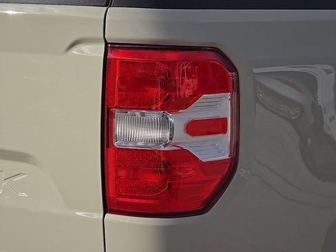 Used 2025 Ford Maverick XL w/ 4K Tow Package image 7