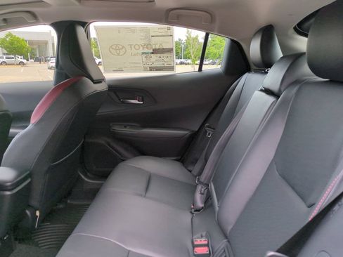 New 2026 Toyota Prius Plug-In Hybrid FWD image 13