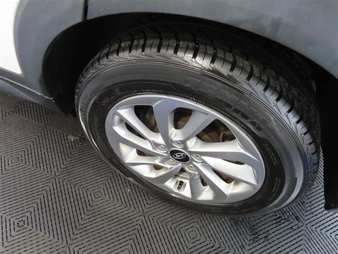 Used 2018 Hyundai Tucson SE FWD image 7