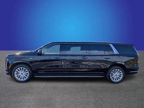 New 2026 Cadillac Escalade 2WD image 2