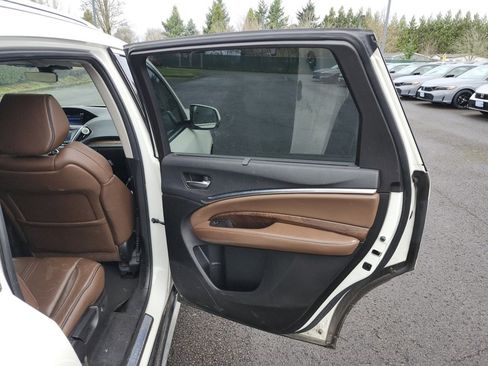 Used 2017 Acura MDX SH-AWD image 33