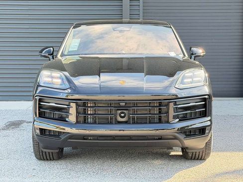 New 2026 Porsche Cayenne Coupe AWD/4WD image 25