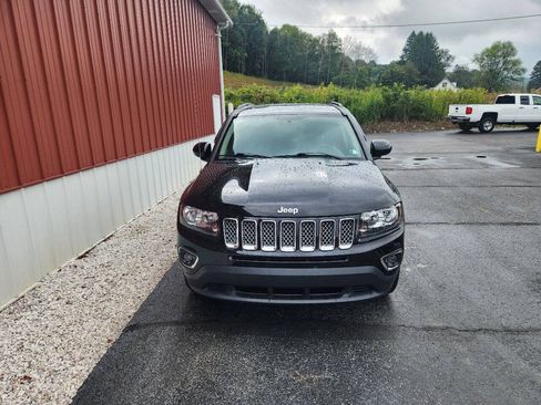 Used 2015 Jeep Compass High Altitude AWD/4WD image 4