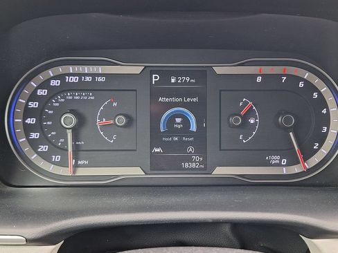Certified 2022 Hyundai Tucson SEL AWD/4WD image 17