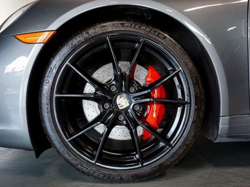 Used 2017 Porsche 911 GT3 RS image 40