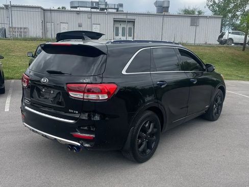 Used 2017 Kia Sorento SX AWD/4WD image 8