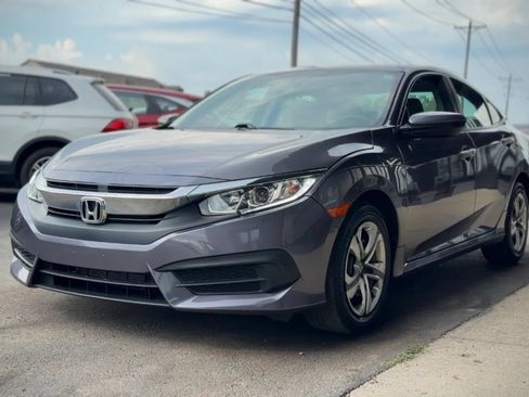 Used 2018 Honda Civic LX image 5