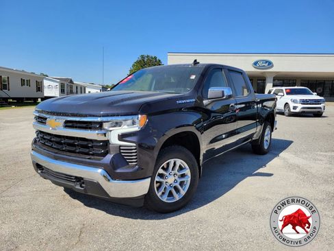 Used 2023 Chevrolet Silverado 1500 LT image 1