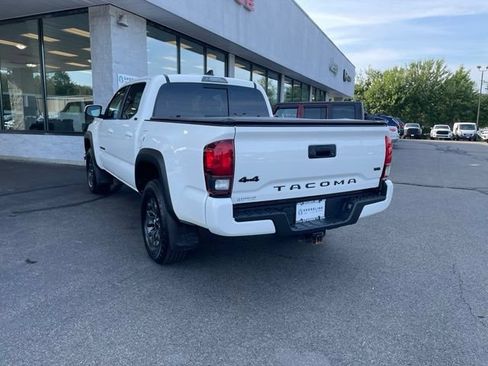 Used 2021 Toyota Tacoma SR5 w/ Trail Edition AWD/4WD image 7
