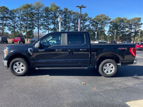 Used 2021 Ford F150 XLT image 6
