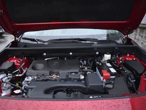 Certified 2025 Toyota RAV4 XLE Premium image 27