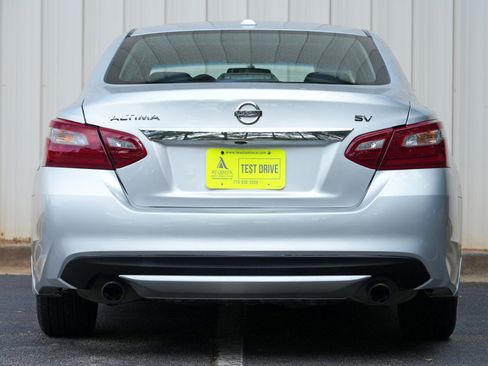 Used 2018 Nissan Altima 2.5 SV w/ 2.5 SV Technology Package FWD image 10