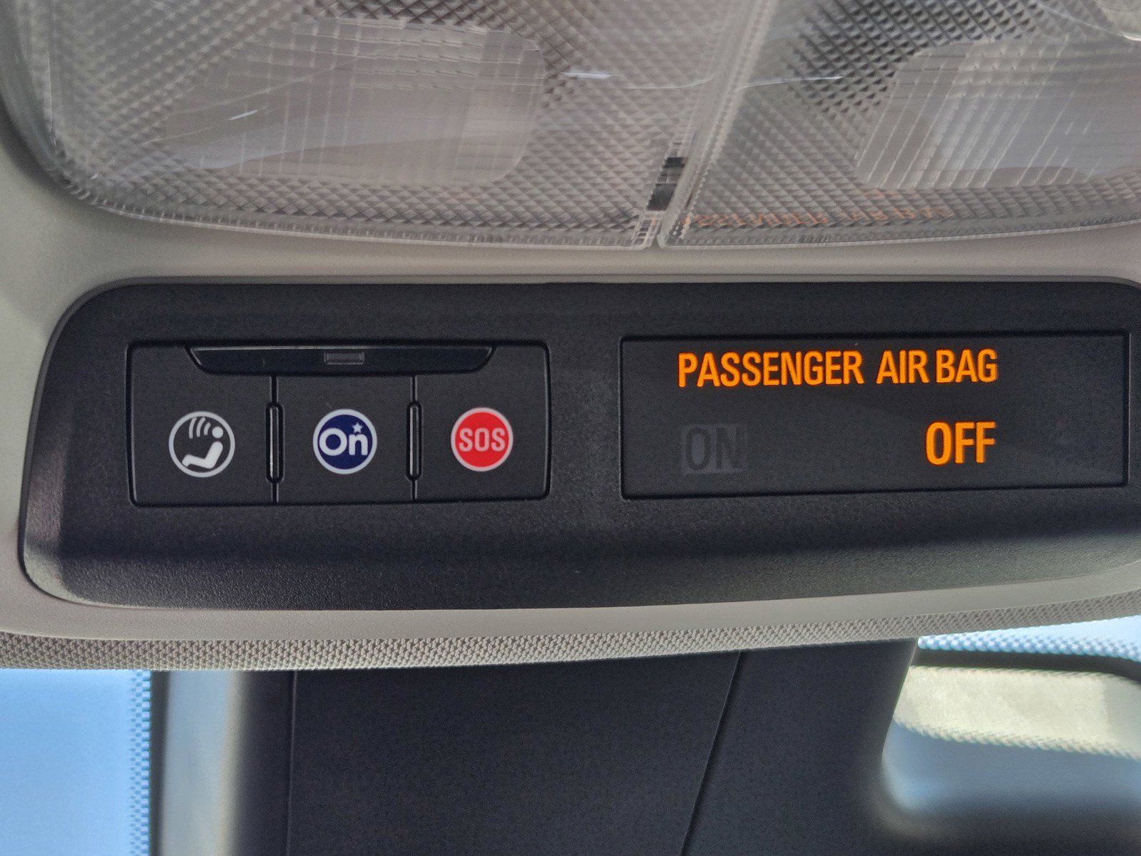 Used 2023 Chevrolet Bolt EUV LT w/ Convenience Package FWD image 26