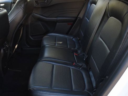 Used 2022 Ford Escape SE w/ Cold Weather Package image 22