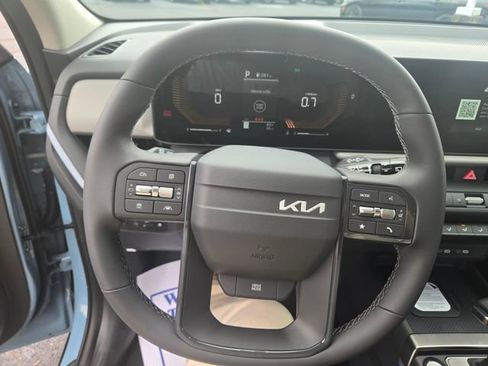 New 2027 Kia Seltos S FWD image 17