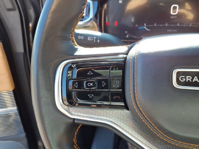 Used 2023 Jeep Grand Wagoneer L Series III w/ Rear Seat Video Group 1 AWD/4WD image 21