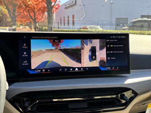 Certified 2026 BMW 430i xDrive Coupe w/ Premium Package image 23