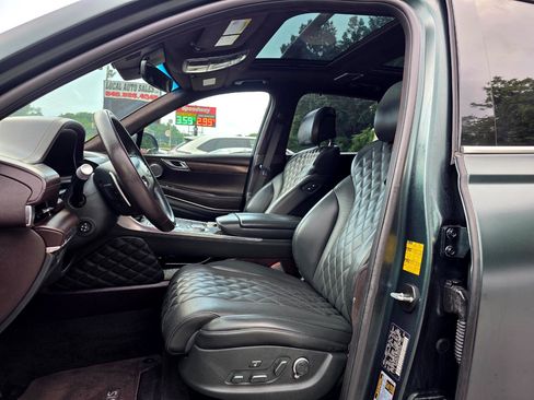 Used 2022 Genesis GV80 3.5T w/ Prestige Matte Package 08 image 9