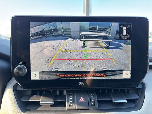 Used 2023 Toyota RAV4 Limited image 18