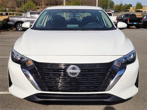 Used 2024 Nissan Sentra SV image 5