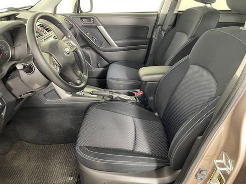 Used 2015 Subaru Forester 2.5i Premium w/ All-Weather Package AWD/4WD image 2